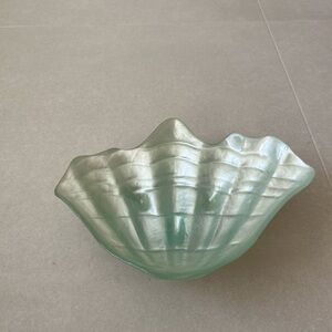 Glossy Seashell shaped Green Glass Bowl